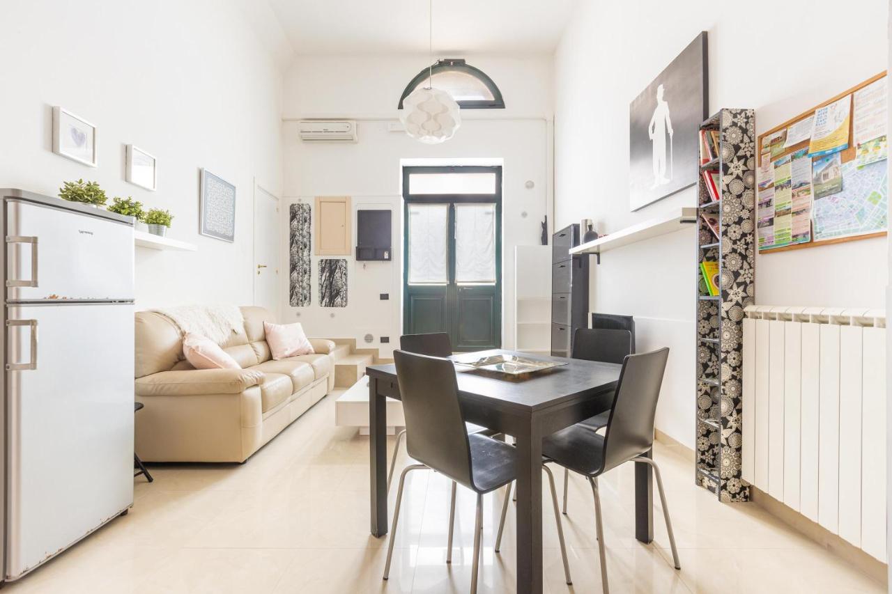 L'Appartamentino Holiday Home Lecce Ngoại thất bức ảnh